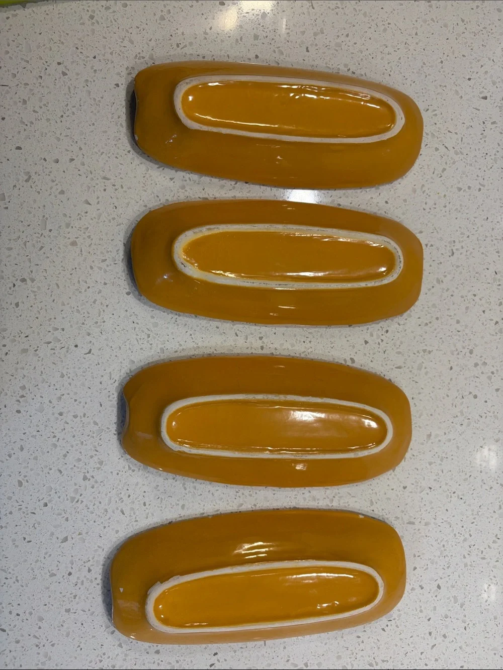 Ceramic Corn-Shaped Serving Dishes in Yellow and Green - Brand Unknown